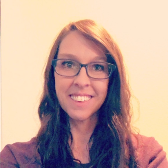 Meet your Posher, Amy - Picture 1 of 1